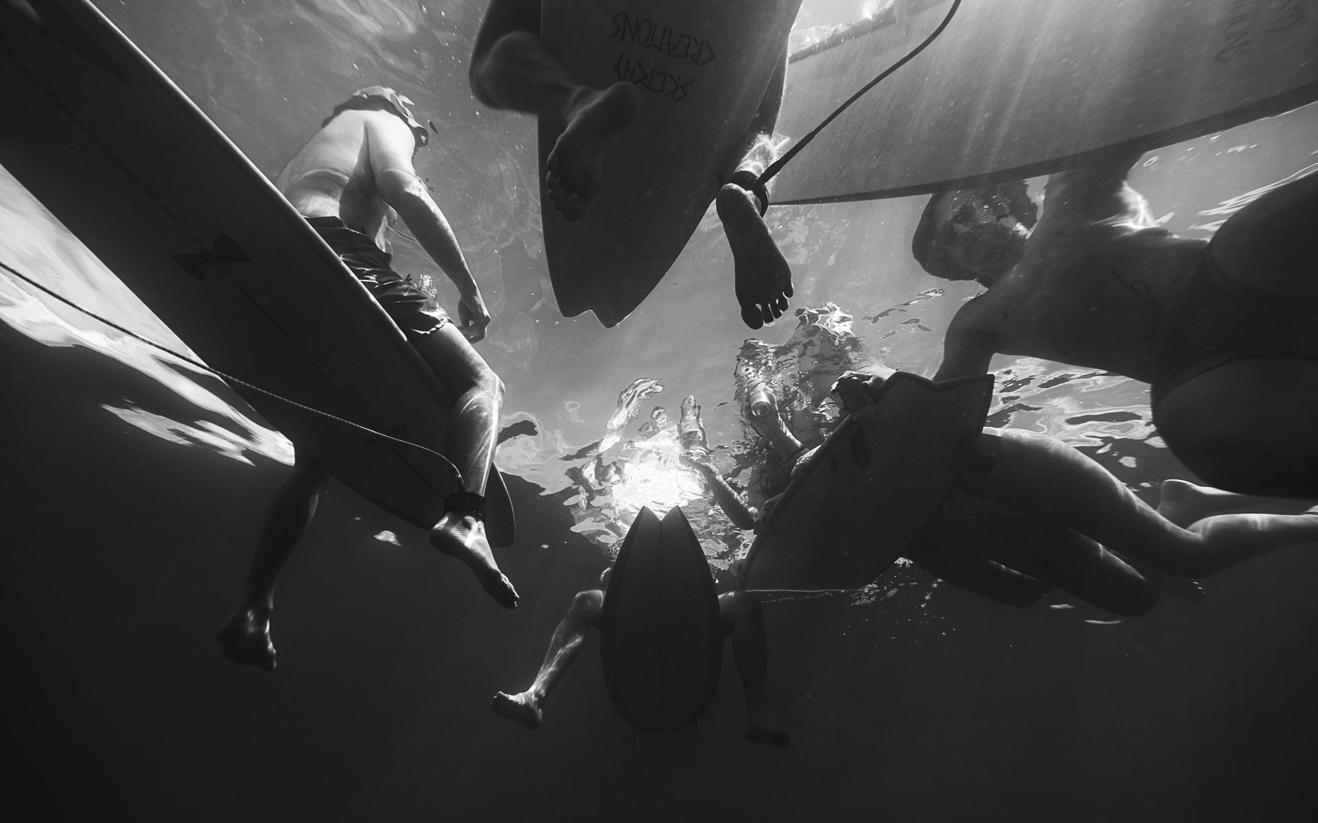 underwater group beers